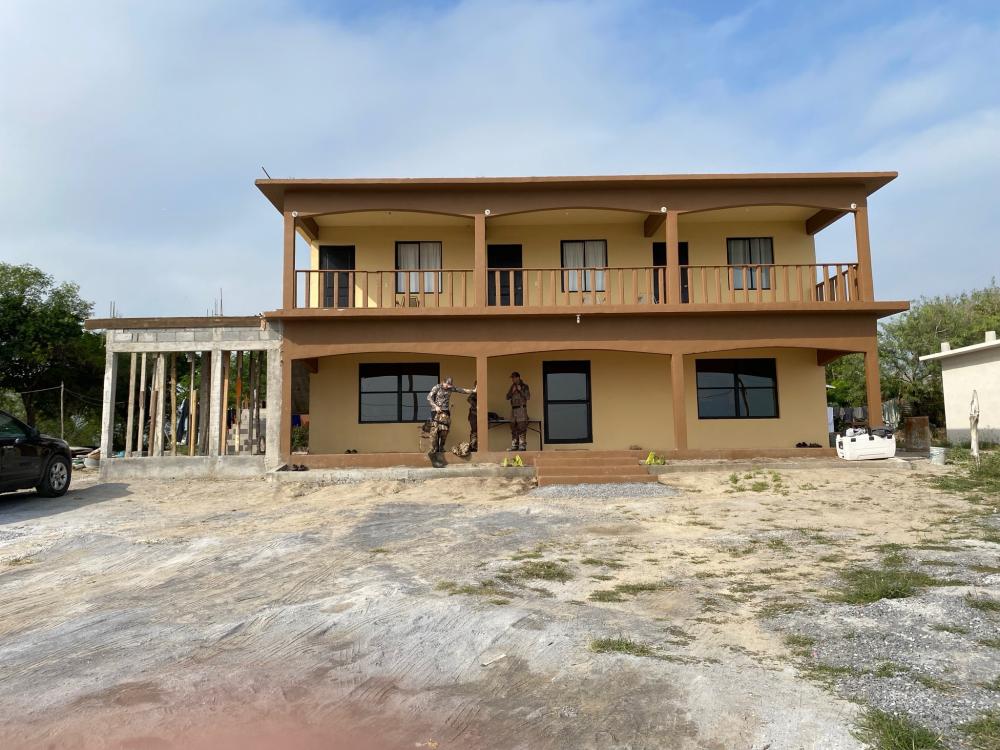 Palm Lodge