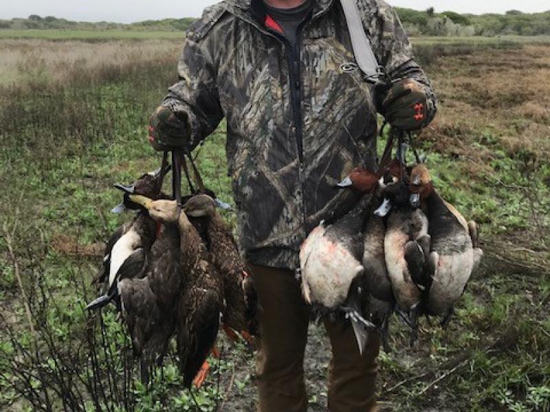 Wings LaFinca Mexico hunter with bird trophy