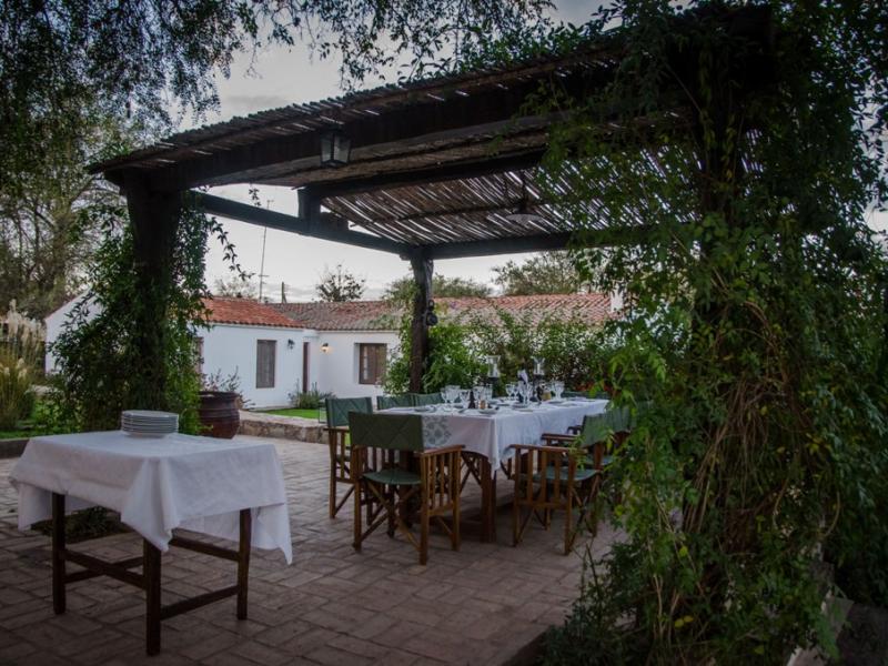 wings argentina lodge exterior