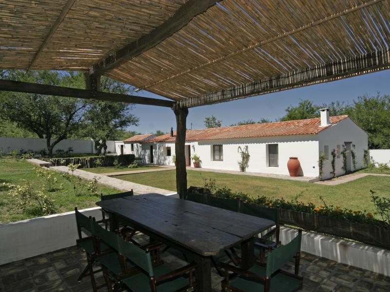 wings argentina lodge exterior