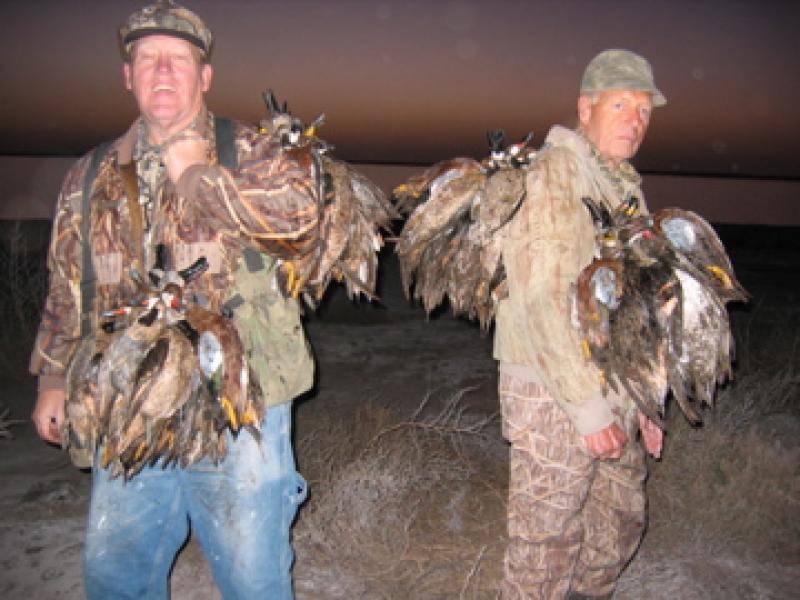 wings argentina hunters with duck trophies