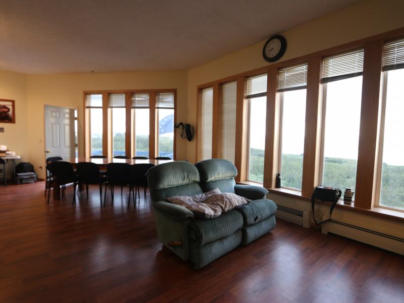 wings alaska lodge interior