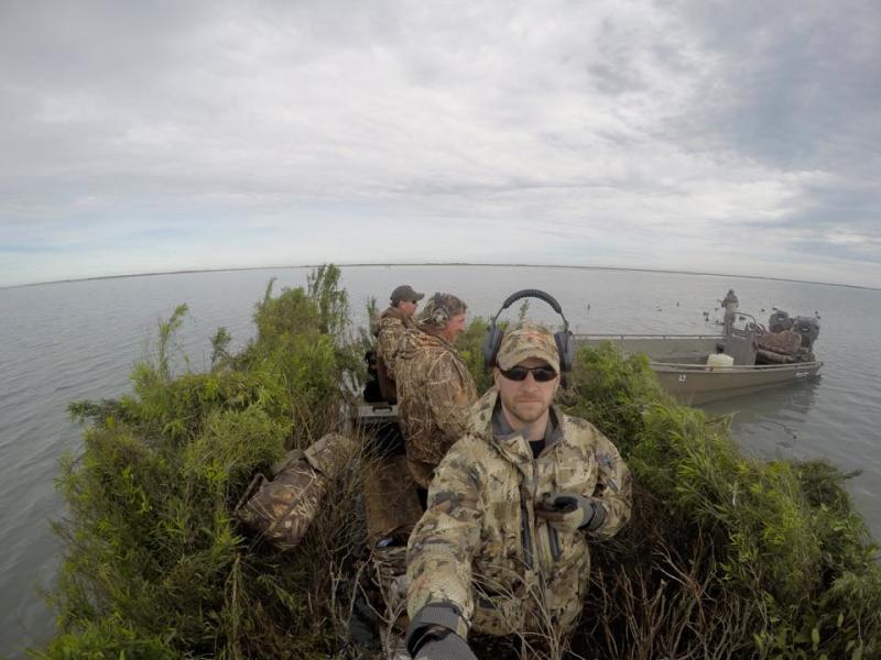 wings mexico hunters in boats