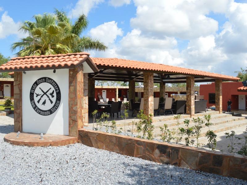 Wings LaFinca Lodge Mexico exterior